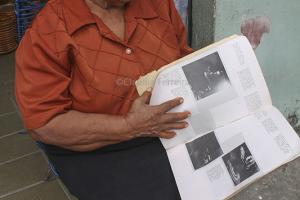 POPULAR ART - CERAMICS