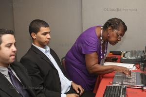 WOMEN, DIALOGUES ON PUBLIC SECURITY