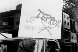 Manifestação  contra Revista Íntima