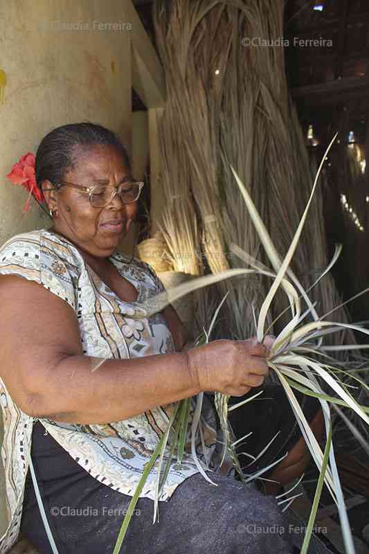 ARTE POPULAR - PALHA DE OURICURI