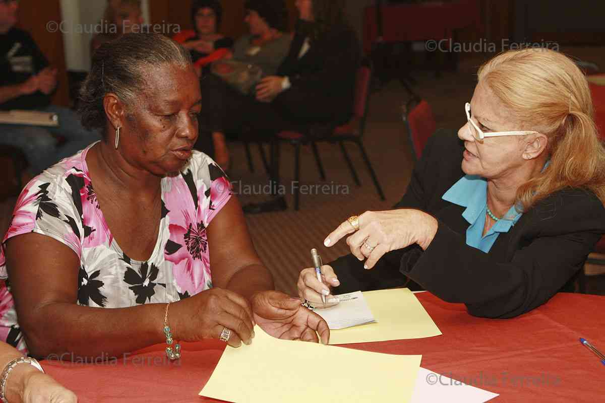 WOMEN, DIALOGUES ON PUBLIC SECURITY