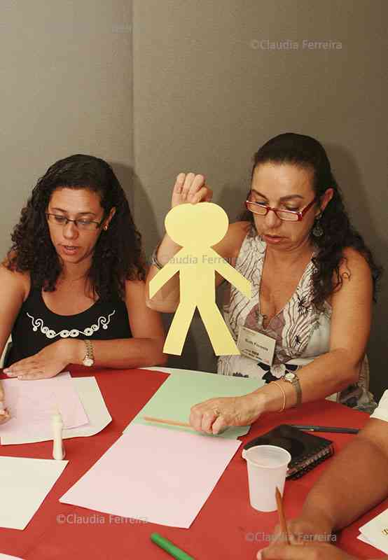 WOMEN, DIALOGUES ON PUBLIC SECURITY