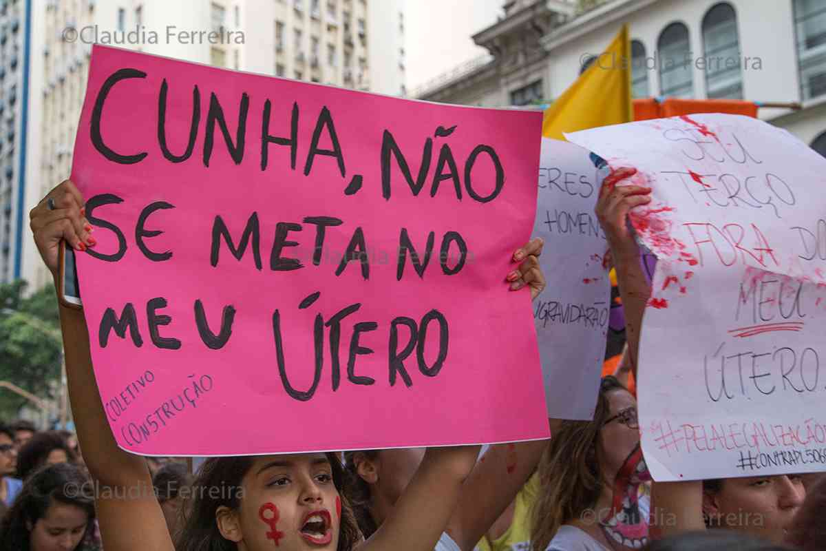 Manifestação Mulheres contra Cunha