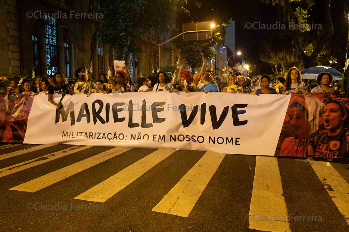 MARCH DRUMS FOR MARIELLE AND ANDERSON, 1 MONTH OF FIGHT