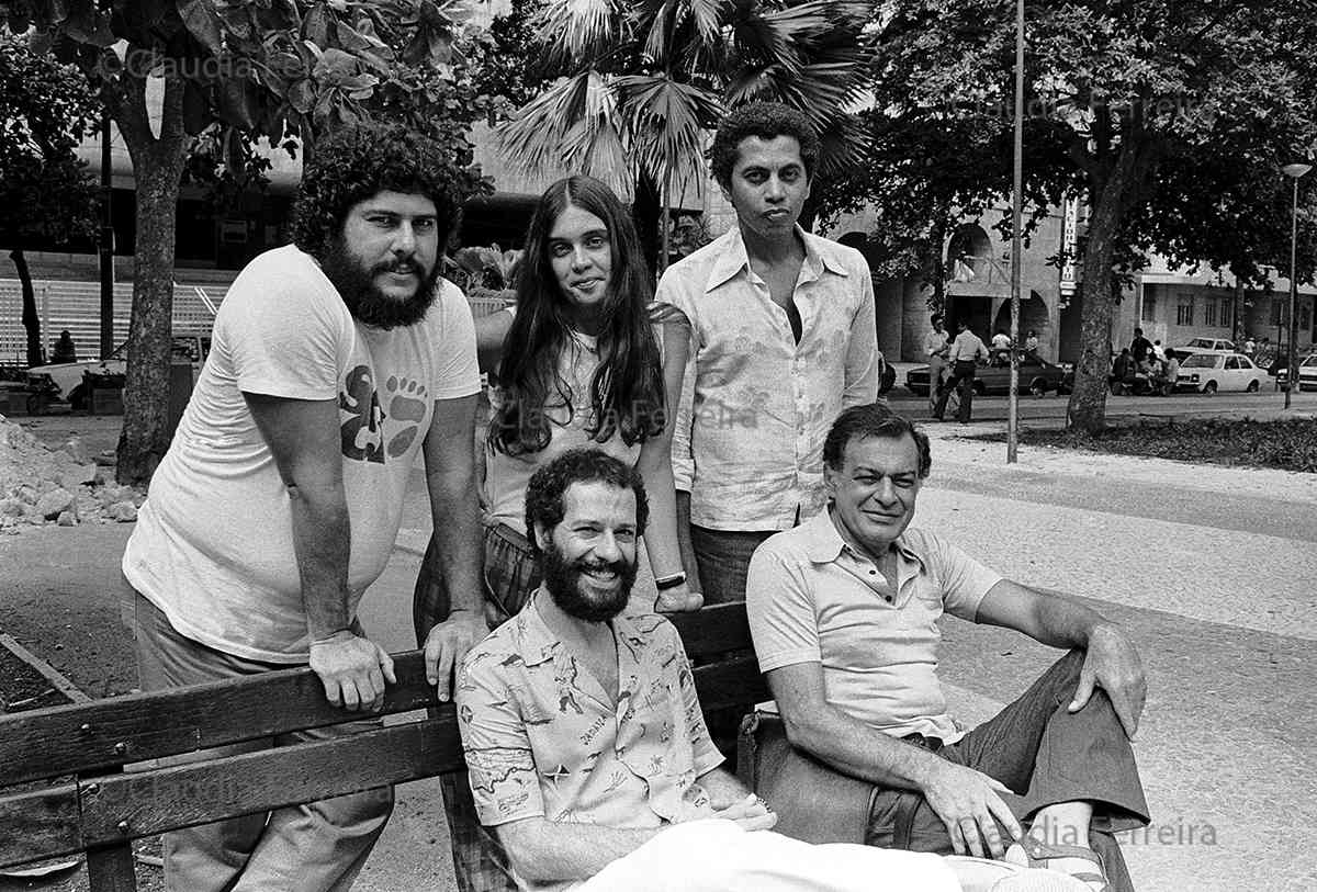 PUBLICITY PHOTOS BY SACI PRODUCTION COMPANY