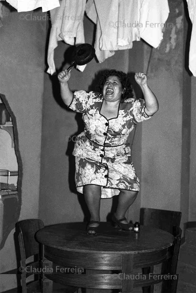 A MACONHA DA MAMÃE É MAIS GOSTOSA