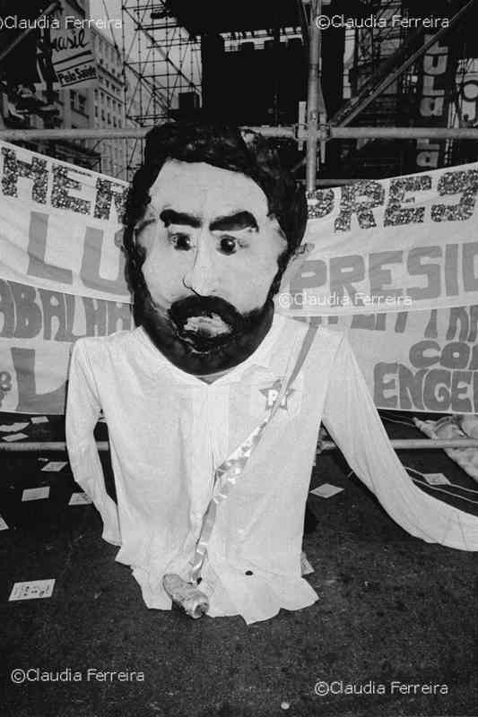 Campanha Eleitoral do candidato à presidência Lula   