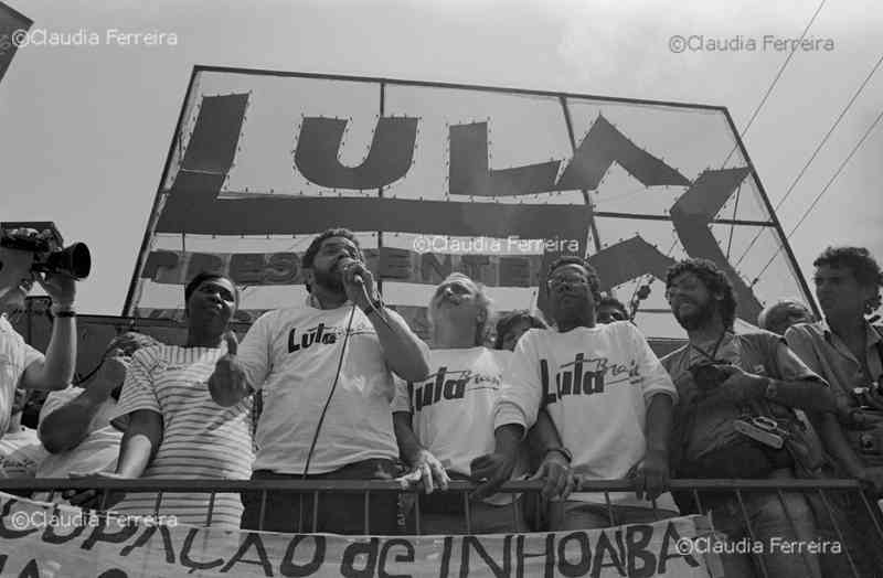 Campanha Eleitoral do candidato à presidência Lula   