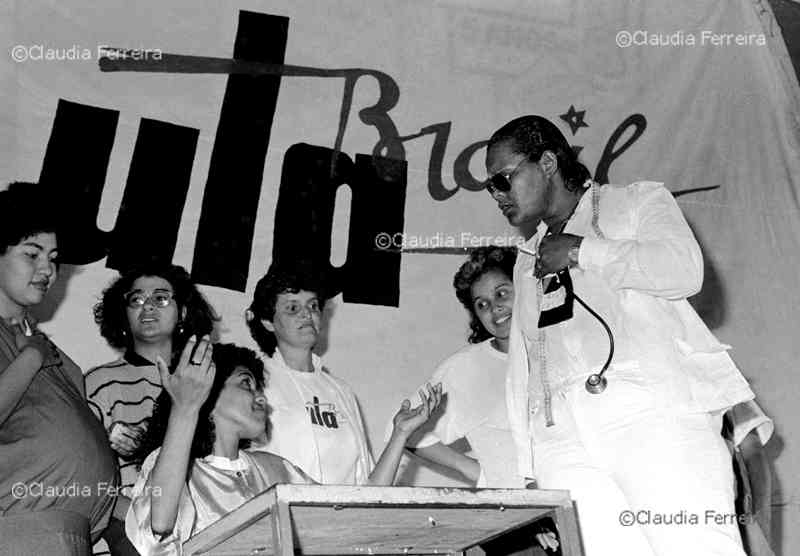 Campanha em apoio ao candidato à presidência Lula 