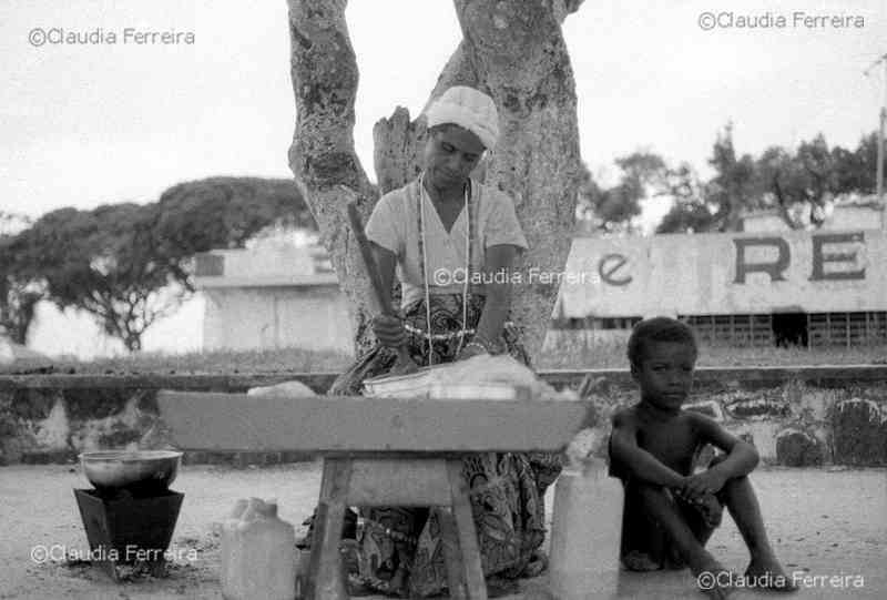 Bahia acarajé seller 