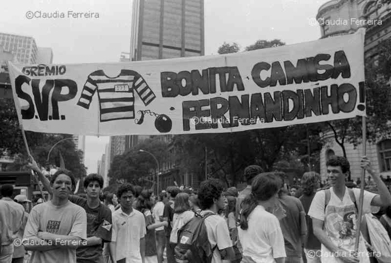 Students in the streets for the impeachment of President Collor de Melo
